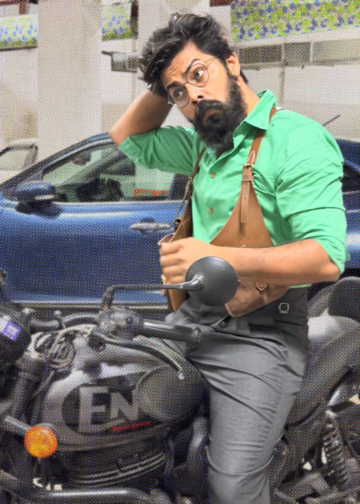 Aruval / KARUPPU